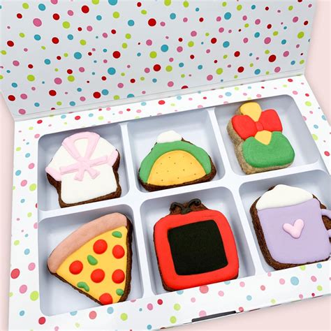 Miss cookie packaging - Rated 5.00 out of 5 based on 8 customer ratings. ( 8 customer reviews) $ 16.70 – $ 137.00. These cookie boxes will be perfect for packaging 2 full-sized holiday cookies! The box is approx. 4″ wide x 5″ tall x 3/4″ deep, and is made of a sturdy paperboard. The book opens to reveal two special holiday cookies.